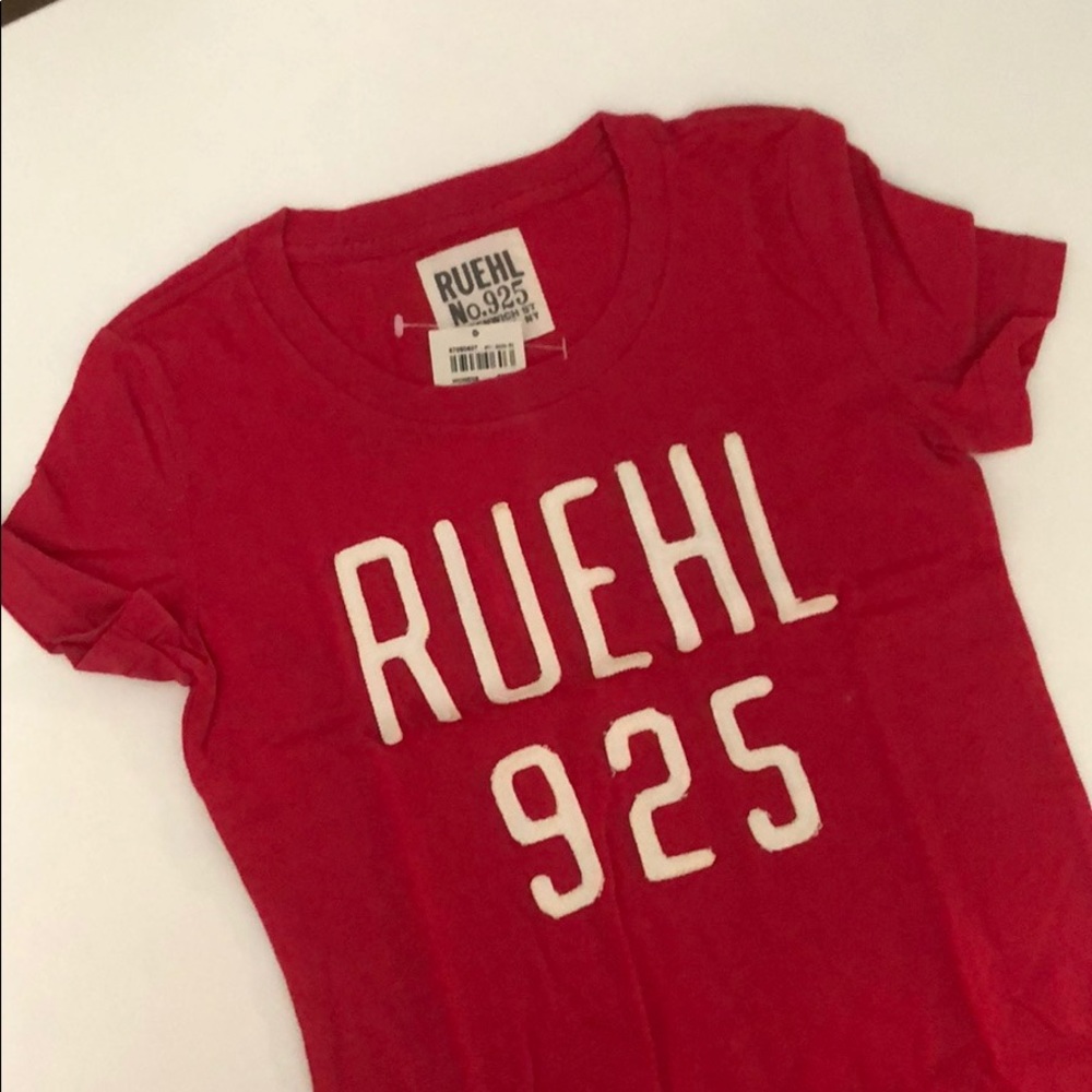 NWT Ruehl No.925 tee